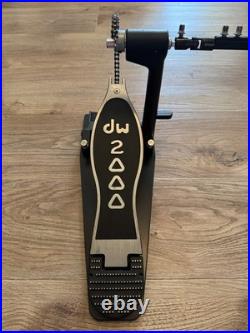 DW 2000 Series Double Drum Pedal DWCP2002