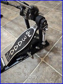 DW 3000 Double Bass Drum Pedal