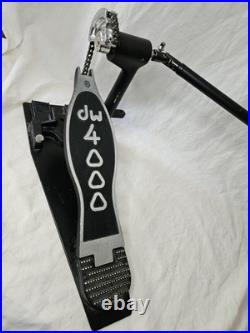 DW 4000 Double Bass Drum Pedal Barely Used in Great Condition Kick Punk Metal