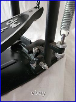 DW 4000 Double Bass Drum Pedal Barely Used in Great Condition Kick Punk Metal