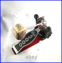 DW 5000 Accelerator Single Bass Drum Pedal FAIR CONDITION SEE VIDEO DW 5000 Accelerator Single Bass Drum Pedal FAIR CONDITION SEE VIDEO