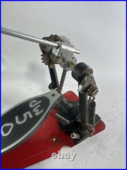 DW 5000 Accelerator Single Bass Drum Pedal FAIR CONDITION SEE VIDEO DW 5000 Accelerator Single Bass Drum Pedal FAIR CONDITION SEE VIDEO