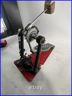 DW 5000 Accelerator Single Bass Drum Pedal FAIR CONDITION SEE VIDEO DW 5000 Accelerator Single Bass Drum Pedal FAIR CONDITION SEE VIDEO