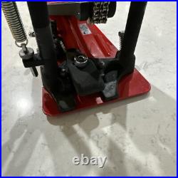 DW 5000 Series Single Bass Drum Pedal The Drummers Choice Excellent Condition DW 5000 Series Single Bass Drum Pedal The Drummers Choice Excellent Condition
