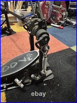 DW 7000 Series Double Pedal Bass Drum Kick / Chain Drive Different Bar