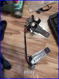 DW 9000 Series Drum Workshop Double Bass Drum Pedal w Hard Case + Made in TAIWAN DW 9000 Series Drum Workshop Double Bass Drum Pedal w Hard Case + Made in TAIWAN