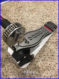 DW 9000 double bass drum pedal withcase Excelent Condition Used Very Little