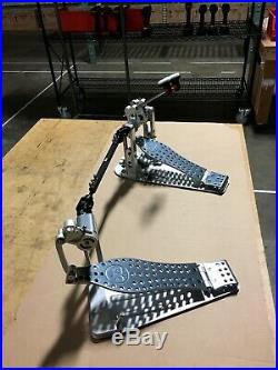 DW DRUMS Machined Direct Drive Double Pedal (LIGHTLY USED!)
