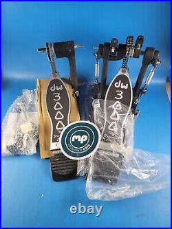DW DWCP3002 3000 Series Double Bass Drum Pedal Christmas  box damaged