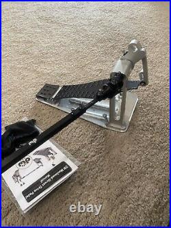 DW DWCPMDD2 Direct Drive Double Pedal for Bass Drum Dark Blue