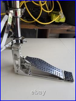 DW Drive Drive two legged Hi-Hat stand