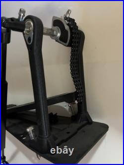 DW Drums 3000 Series Dual-Chain Drive Double Bass Drum Pedals Set