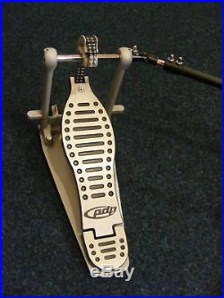 DW PDP 500 Series Double Bass Drum Pedal FREE Postage to mainland UK