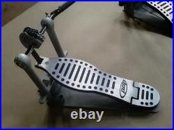 Dual Chain Drive Double Bass Pedal Very Smooth Action & Very Clean Setup