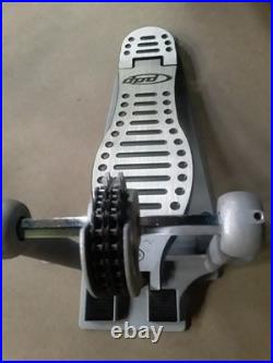 Dual Chain Drive Double Bass Pedal Very Smooth Action & Very Clean Setup
