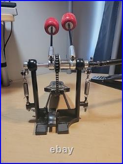 PDP By Pacific Single Chain Driven Double Pedal With Link & Wood Beaters #2Z10