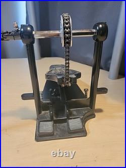 PDP By Pacific Single Chain Driven Double Pedal With Link & Wood Beaters #2Z10