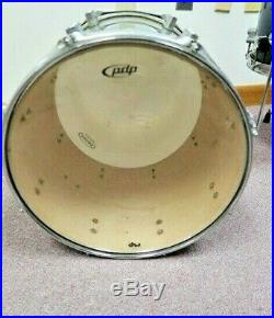 PDP Concept Maple by DW (5 Piece) 4 Toms, 1 Snare, Double Kick Bass Pedals