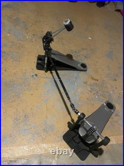 PDP DW Concept Chain Drive Double Bass Drum Pedal with Extended Footboard PDP DW Concept Chain Drive Double Bass Drum Pedal with Extended Footboard