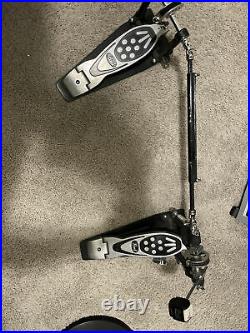 PEARL P3002D Eliminator Demon Drive Double Bass Drum Pedal. WITH ONLY ONE BEATER