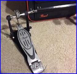 P-902 chain Pearl Double Bass Drum Pedal with Pearl case very good to excellent