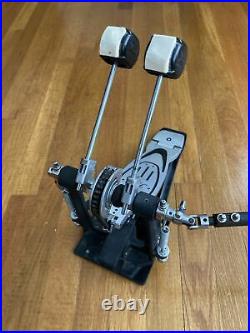 Pearl Double Bass kick drum pedal P-902 Used in great shape