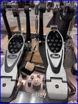Pearl Drum Pedals P-2002CL/P-2002B Complete with Case Used Good Condition