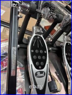 Pearl Drum Pedals P-2002CL/P-2002B Complete with Case Used Good Condition
