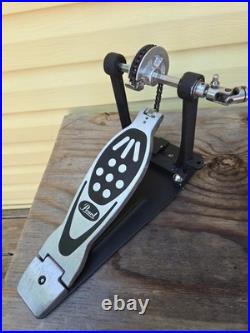 Pearl Model P-122TW Dual Bass Drum Pedal Pre-owned Very Good Condition