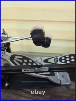 Pearl Model P-122TW Dual Bass Drum Pedal Pre-owned Very Good Condition