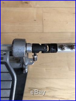 Pearl P100TW Double Bass/Kick Drum Pedal with Beaters