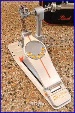 Pearl P3002C Demon Chain Double Bass Drum Pedal Pearl P3002C Demon Chain Double Bass Drum Pedal