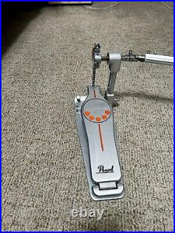 Pearl P932 Double Pedal Great condition Adjustable, Includes Tuner