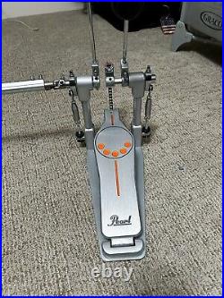 Pearl P932 Double Pedal Great condition Adjustable, Includes Tuner