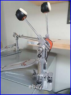 Pearl P-932 Demonator chain drive double pedal for kick drum bass drum