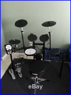 Roland TD-11K V-Drums With Double Bass Pedal, Drum Rug, Drumsticks, and Throne