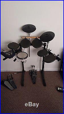 Roland V-Drums Kit with TD-6 Module and Iron Cobra Double Bass Pedals Drum Set