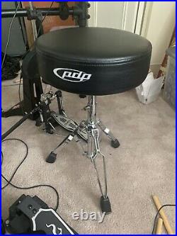Simmons SD7PK electronic drum set + Seat and optional double bass pedals