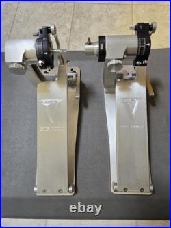 Trick Drums Pro1-V BigFoot Low-Mass Direct Drive Double Bass Drum Pedal Trick Drums Pro1-V BigFoot Low-Mass Direct Drive Double Bass Drum Pedal