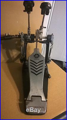 Yamaha Chain Drive Double Bass Drum Pedal excellent as shown 30 day warranty