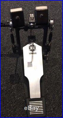 Yamaha Double-Chain Drive Double Bass Drum Pedal with Longer Footboard